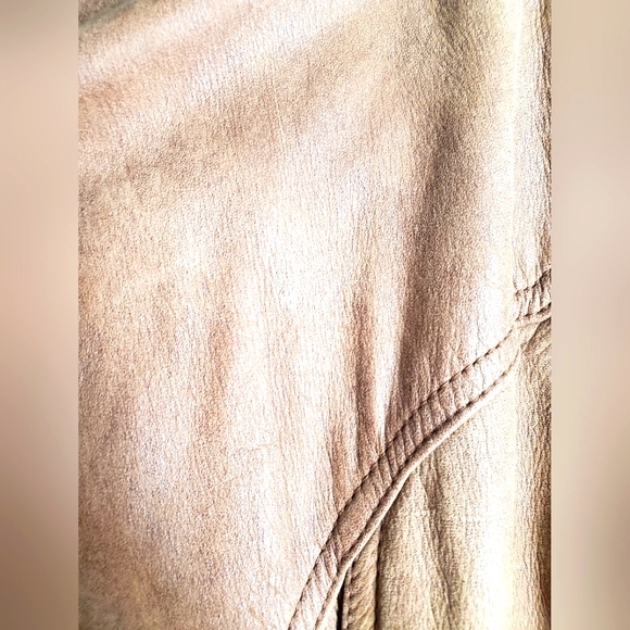 ❌️SOLD❌️ Adventure Bound Vintage Leather Bomber by Wilsons - Picture 5 of 16